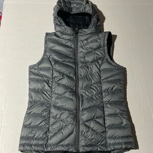 Lole Downfilled Hooded Puffer Vest